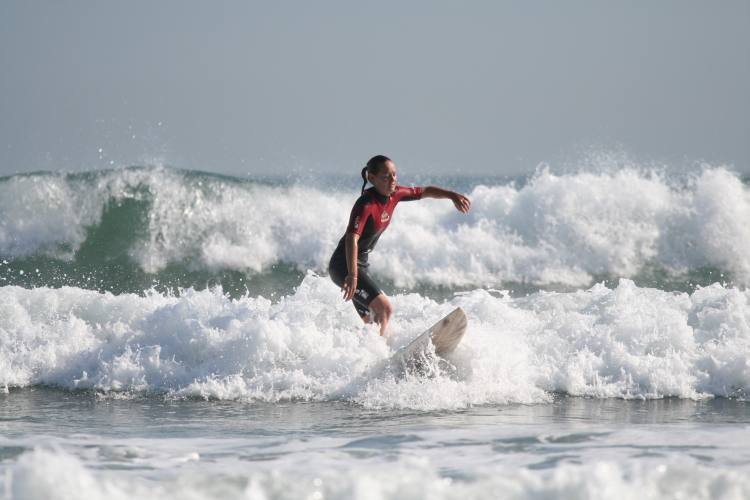 école de surf Hendaia Hendaye Quiksilver