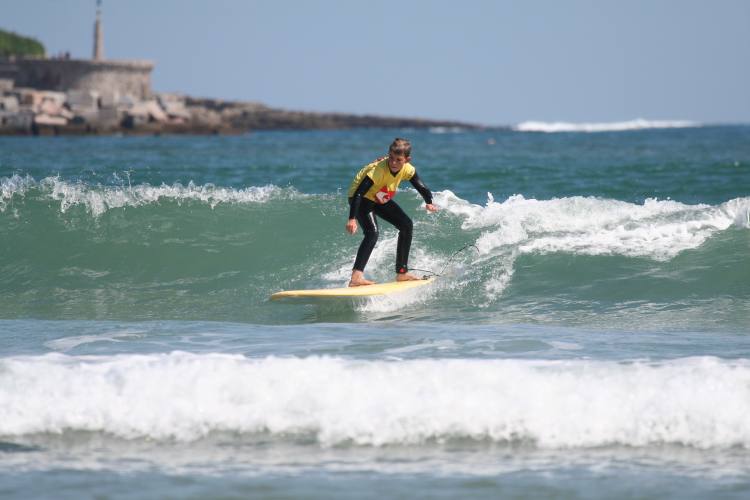 école de surf Hendaia Hendaye Quiksilver