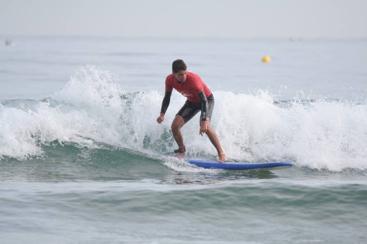 école de surf Hendaia Hendaye Quiksilver