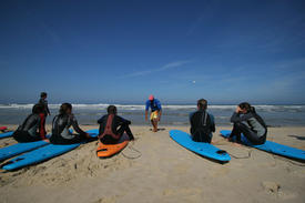 coffret cadeau surf Gironde (33) - Hourtin Plage- Nouvelle-Aquitaine - Surf Box